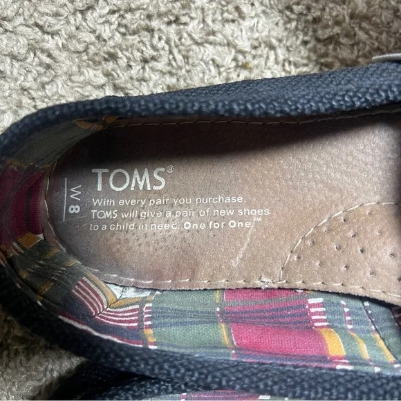 TOMS Alpargata Black Slip-On Shoes, Size 8 - Picture 7 of 8